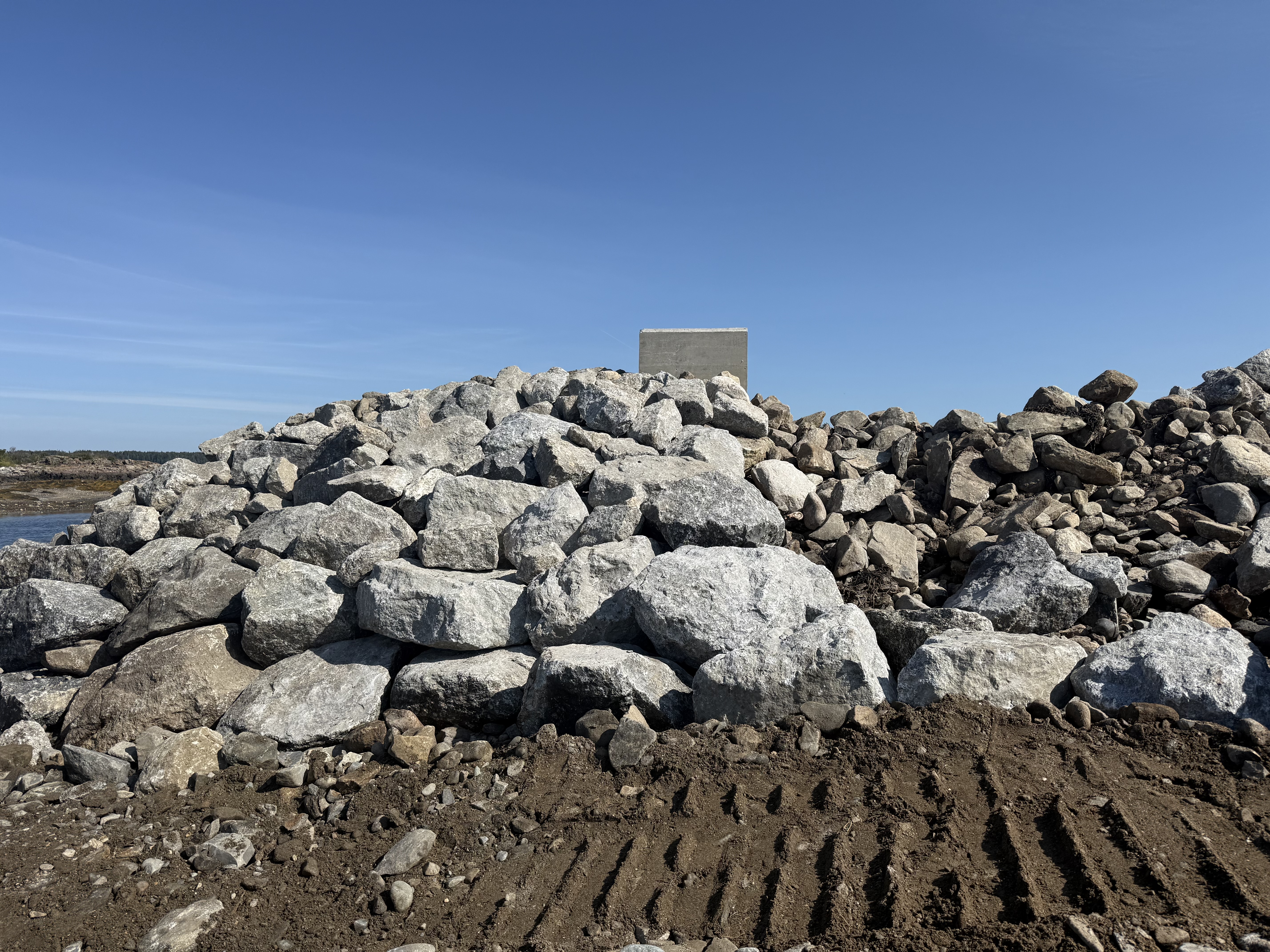 Project 5 photo 11 — Ocean's Edge Marine construction in Midcoast Maine